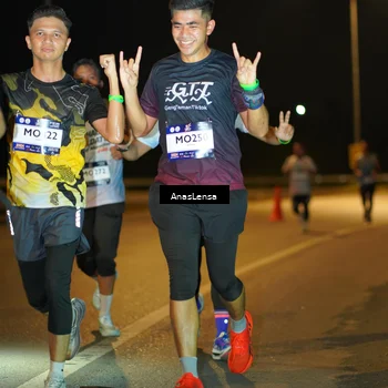 Runner Photo 7687360