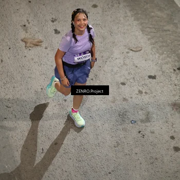 Runner Photo 7687374