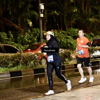 Runner Photo 7687389