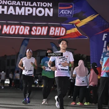 Runner Photo 7687446