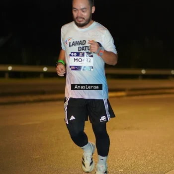 Runner Photo 7687455