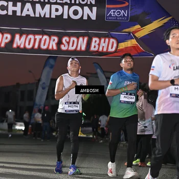 Runner Photo 7687467