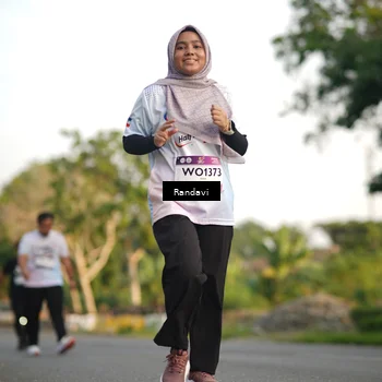 Runner Photo 7687479