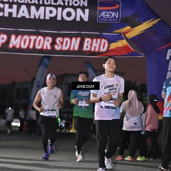 Runner Photo 7687480