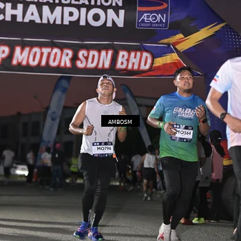 Runner Photo 7687498