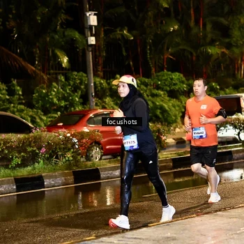 Runner Photo 7687508