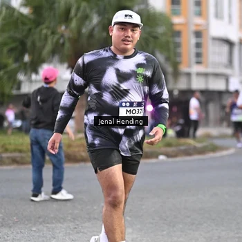 Runner Photo 7687511