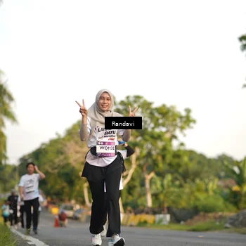 Runner Photo 7687526