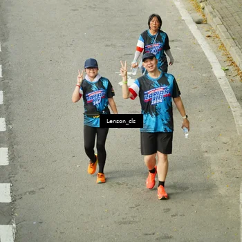 Runner Photo 7687530