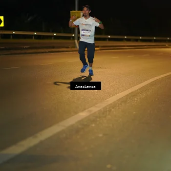 Runner Photo 7687533