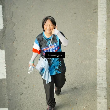 Runner Photo 7687536