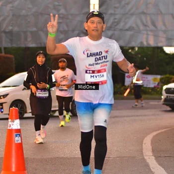 Runner Photo 7687548