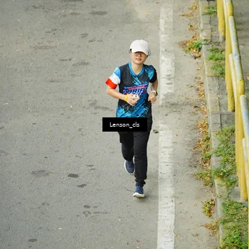 Runner Photo 7687567