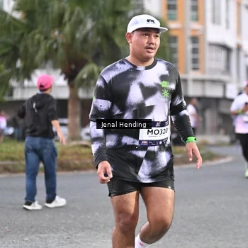Runner Photo 7687579