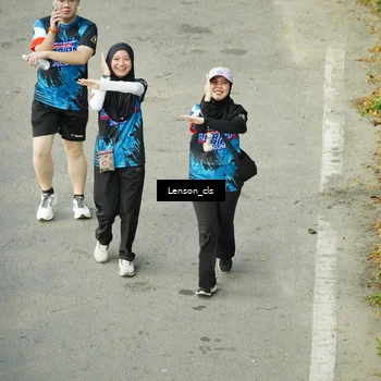 Runner Photo 7687590