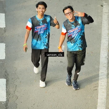 Runner Photo 7687604