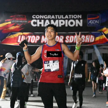Runner Photo 7687610