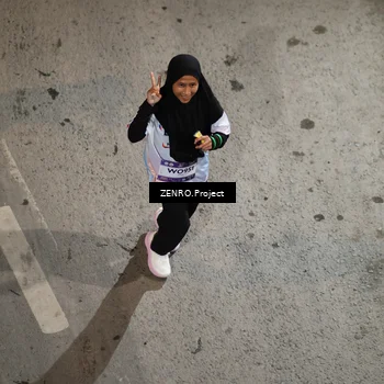 Runner Photo 7687618