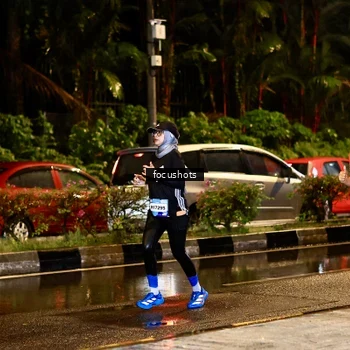 Runner Photo 7687624