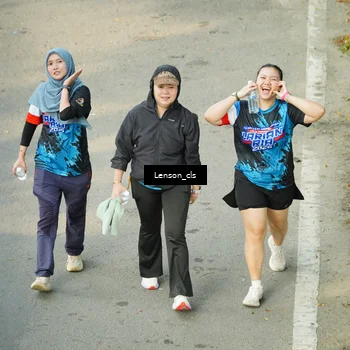 Runner Photo 7687625