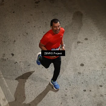 Runner Photo 7687636