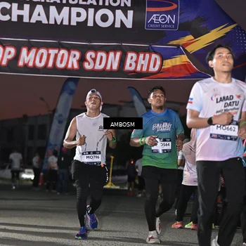Runner Photo 7687639