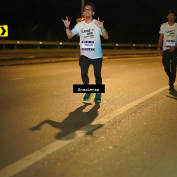 Runner Photo 7687647