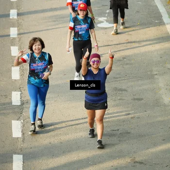 Runner Photo 7687670