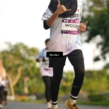 Runner Photo 7687671