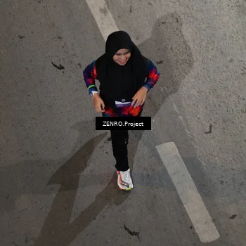 Runner Photo 7687672