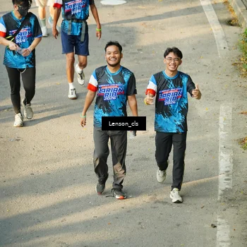 Runner Photo 7687675
