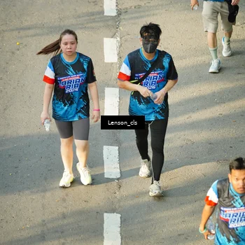Runner Photo 7687676