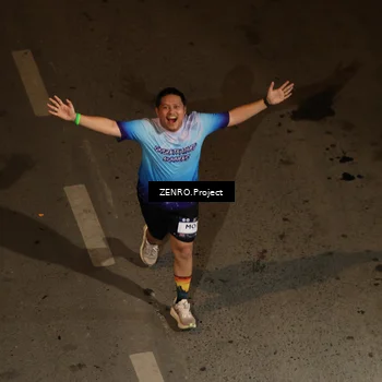 Runner Photo 7687683