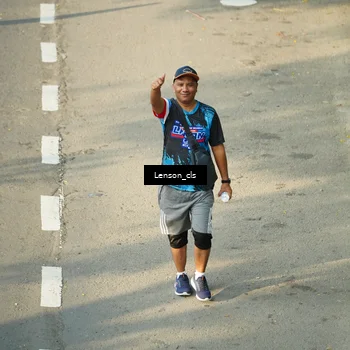 Runner Photo 7687690