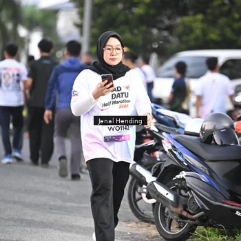 Runner Photo 7687701