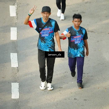 Runner Photo 7687732