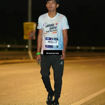 Runner Photo 7687733