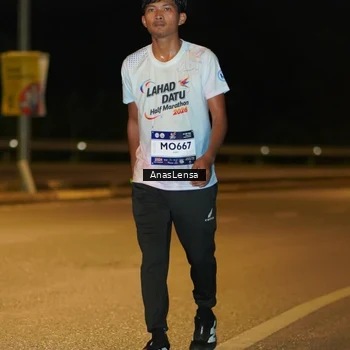 Runner Photo 7687735