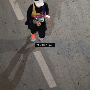 Runner Photo 7687741