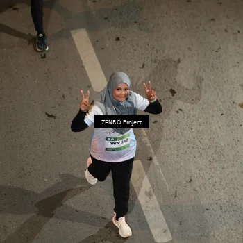 Runner Photo 7687753