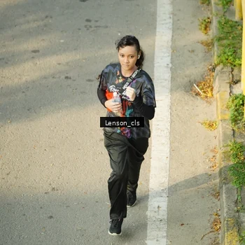 Runner Photo 7687758