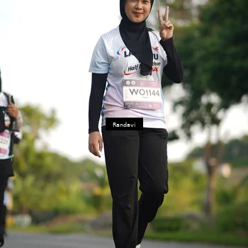 Runner Photo 7687762