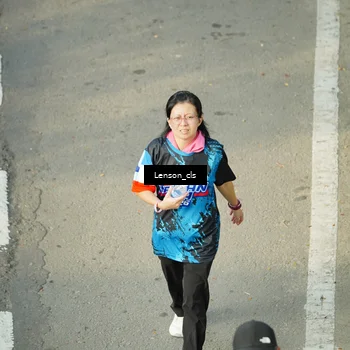 Runner Photo 7687773