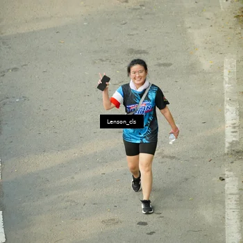 Runner Photo 7687786