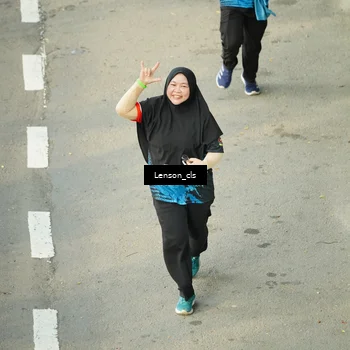 Runner Photo 7687788