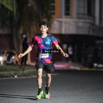 Runner Photo 7687826
