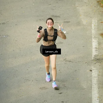 Runner Photo 7687838