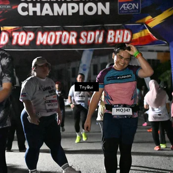 Runner Photo 7687841