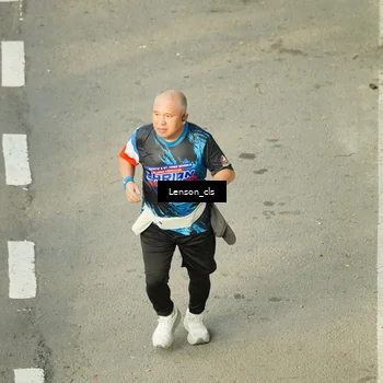 Runner Photo 7687842