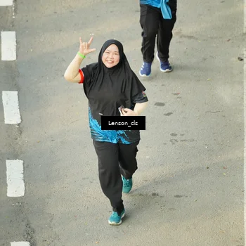 Runner Photo 7687846